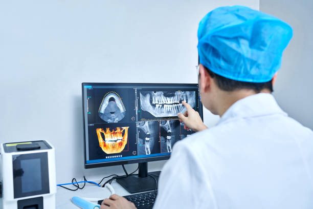 Best Emergency Dental Care for Broken or Chipped Teeth in New Paleste, IN